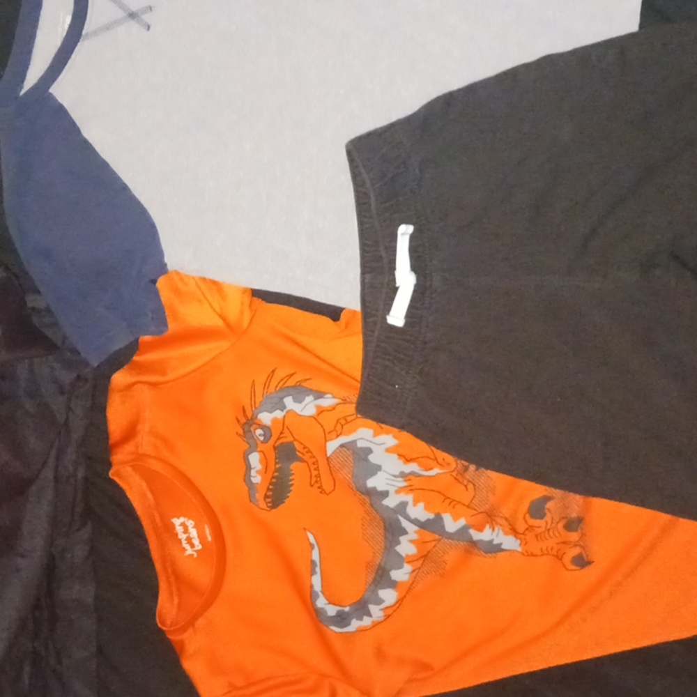 Jumping Beans T-shirts and Shorts, boys size 7.